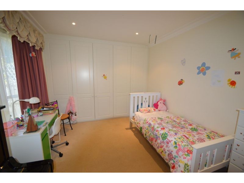 1/28 Inverell Avenue, Mount Waverley VIC 3149