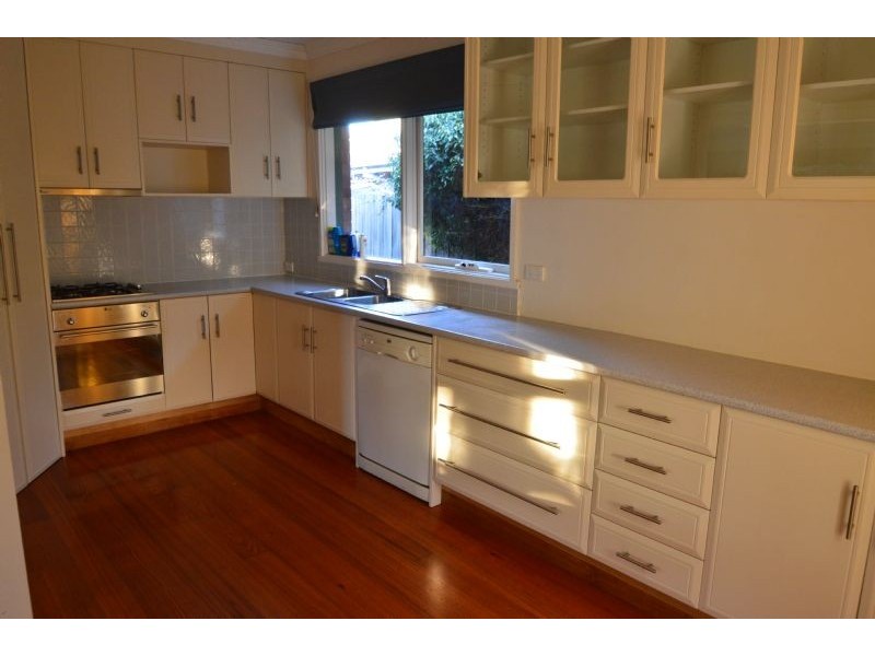 7 Carver Street, Burwood East VIC 3151