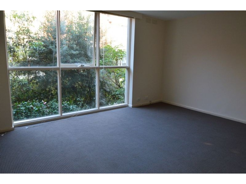 13/17-23 Mona Place, South Yarra VIC 3141