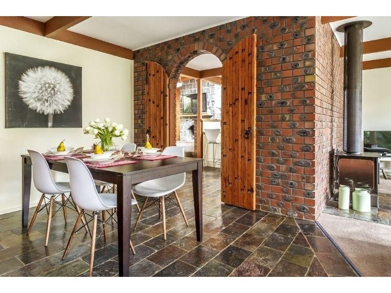 7 Chatswood Close, Glen Waverley VIC 3150