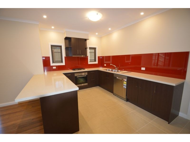 2B Oak Court, Mount Waverley VIC 3149