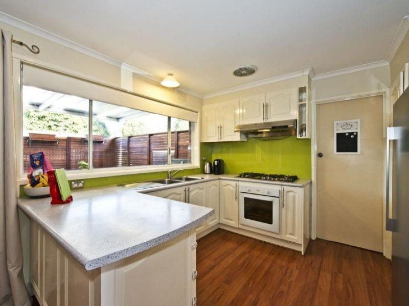 1/12 Zodiac Street, Burwood VIC 3125