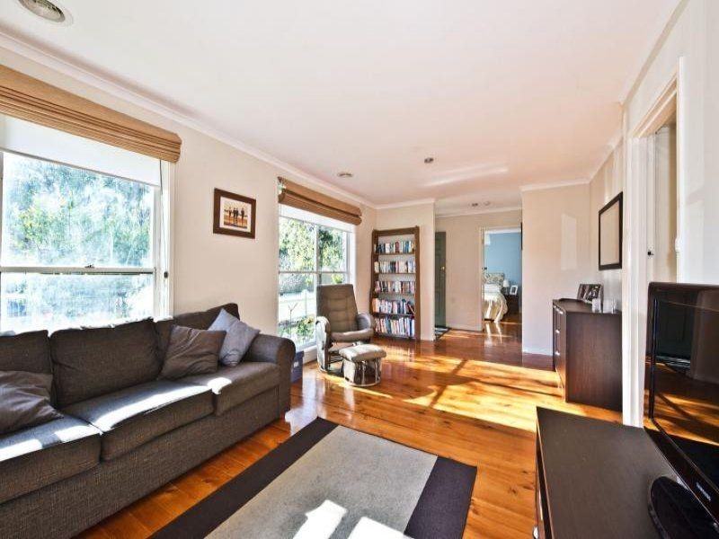 1/12 Zodiac Street, Burwood VIC 3125