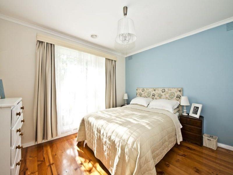 1/12 Zodiac Street, Burwood VIC 3125