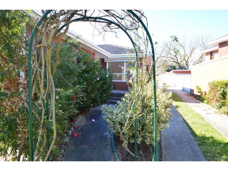 43 Botanic Drive, Glen Waverley VIC 3150