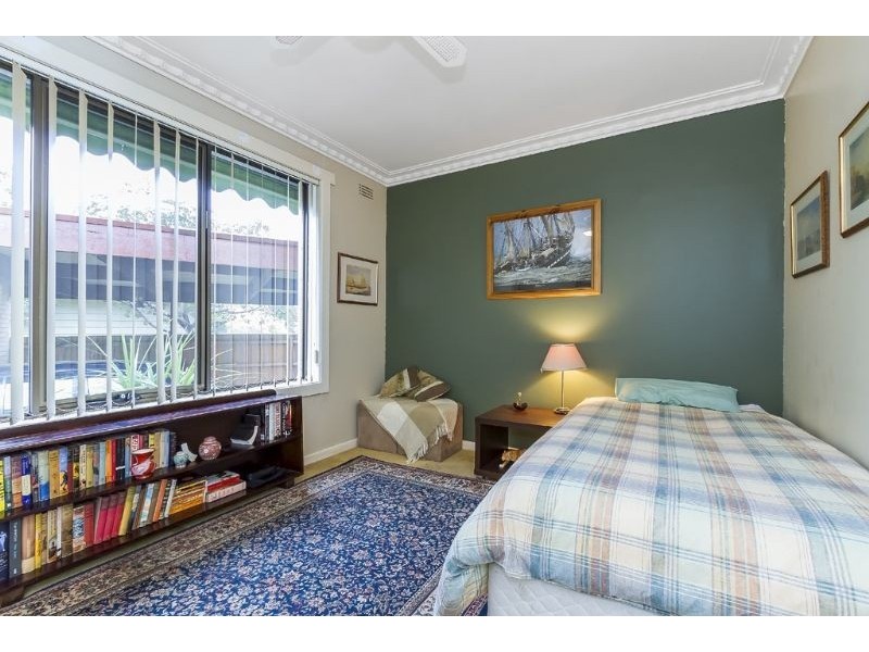 22 Coomleigh Avenue, Glen Waverley VIC 3150