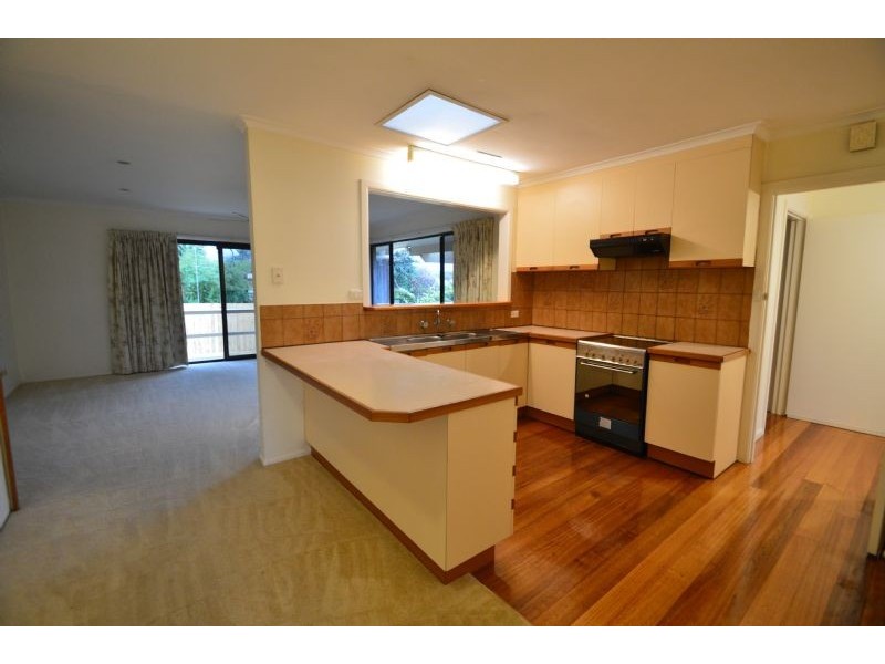 15 Ozone Road, Bayswater VIC 3153