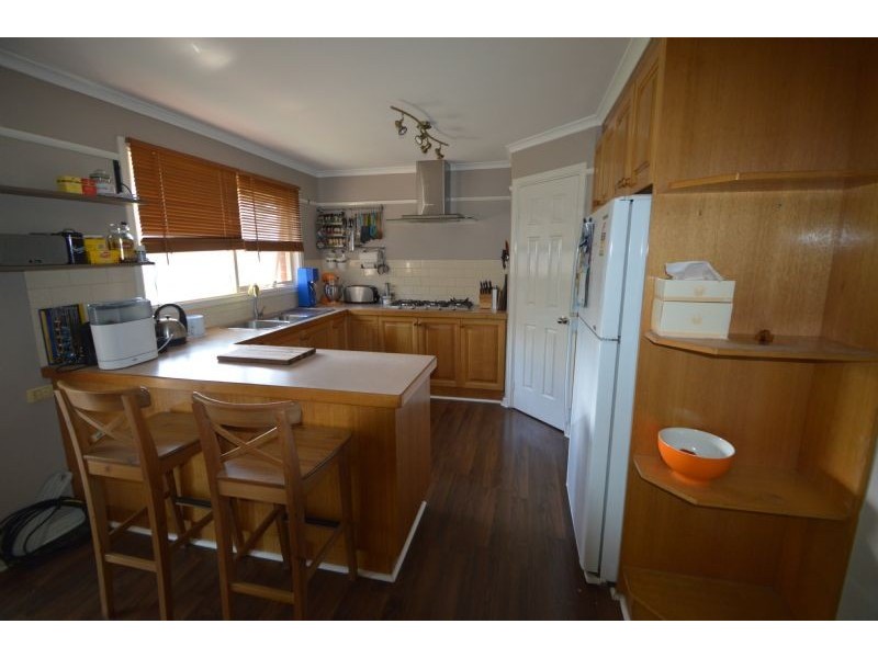 23 Insignia Crescent, Berwick VIC 3806