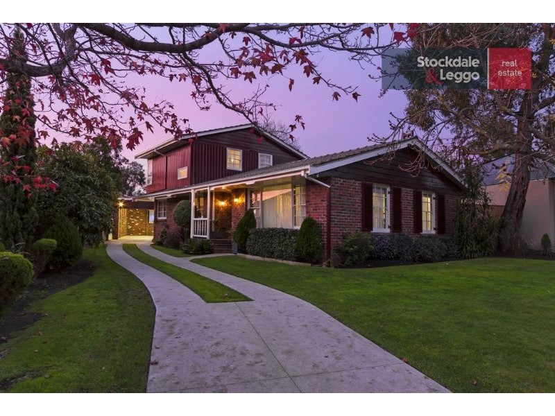 13 Biscayne Drive, Mount Waverley VIC 3149