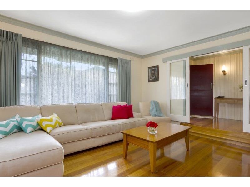 13 Biscayne Drive, Mount Waverley VIC 3149