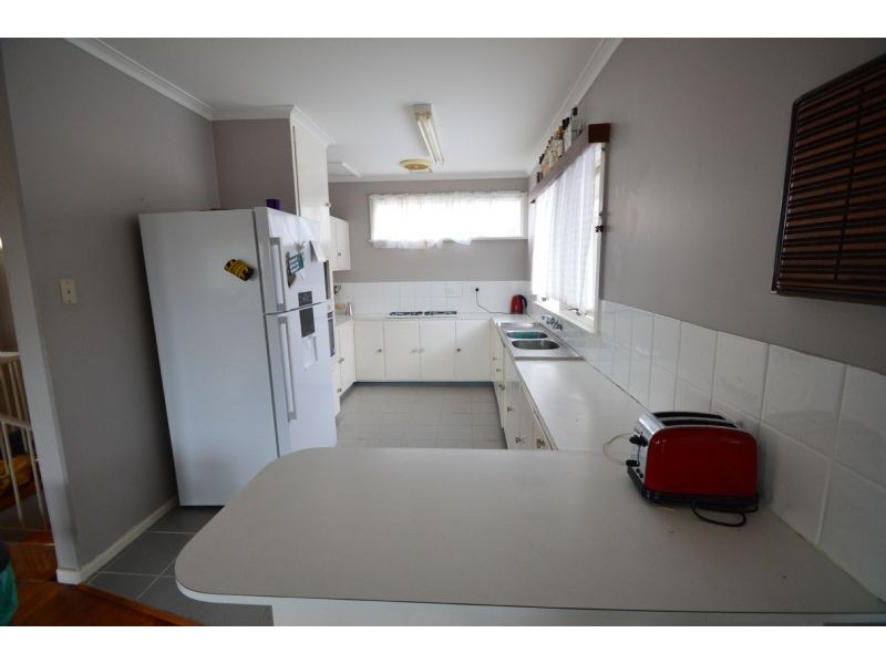 36 Outlook Road, Mount Waverley VIC 3149