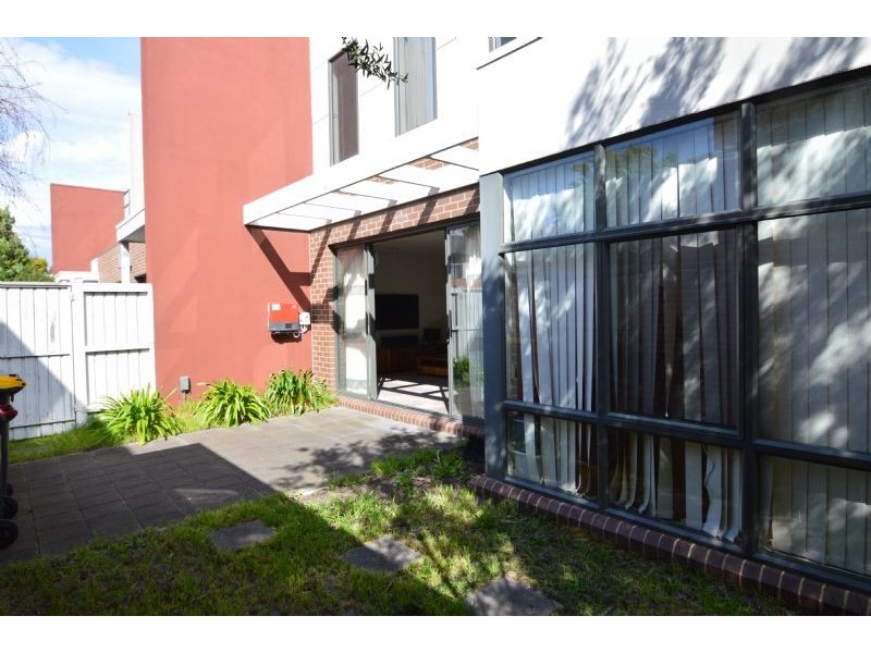 5 Malone Grove, Mulgrave VIC 3170