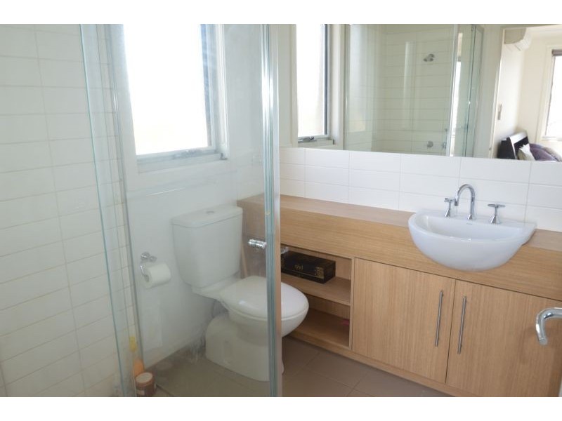 1/23 Montgomery Avenue, Mount Waverley VIC 3149