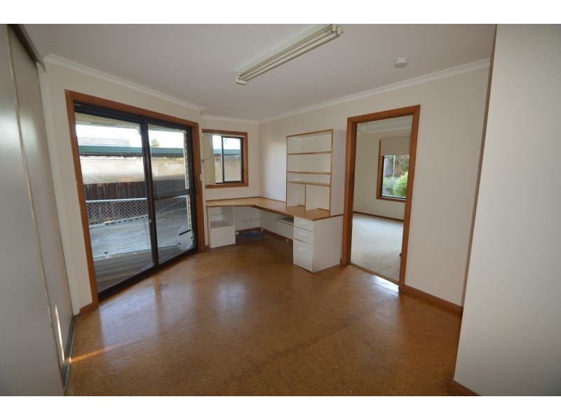 27 Bales Street, Mount Waverley VIC 3149