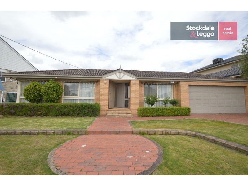 30 Hinkler Road, Glen Waverley VIC 3150