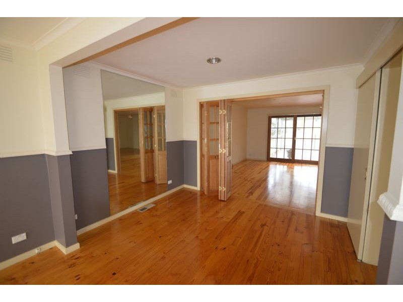 30 Hinkler Road, Glen Waverley VIC 3150