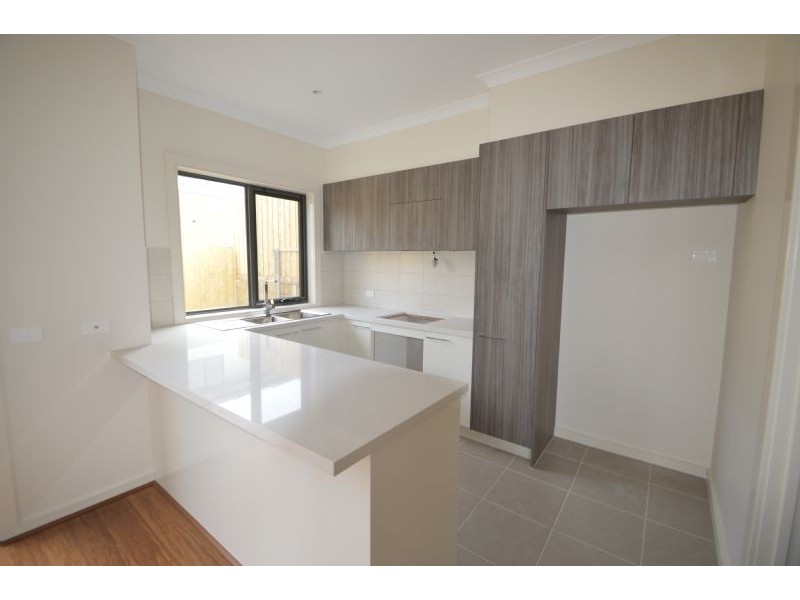5/215 Normanby Road, Notting Hill VIC 3168