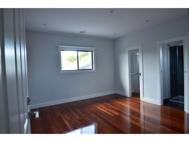 2/38 Darbyshire Road, Mount Waverley VIC 3149