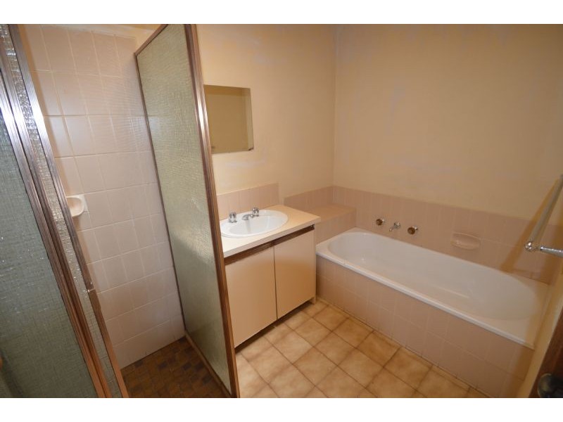 2/3-7 Evelyn Street, Glen Waverley VIC 3150