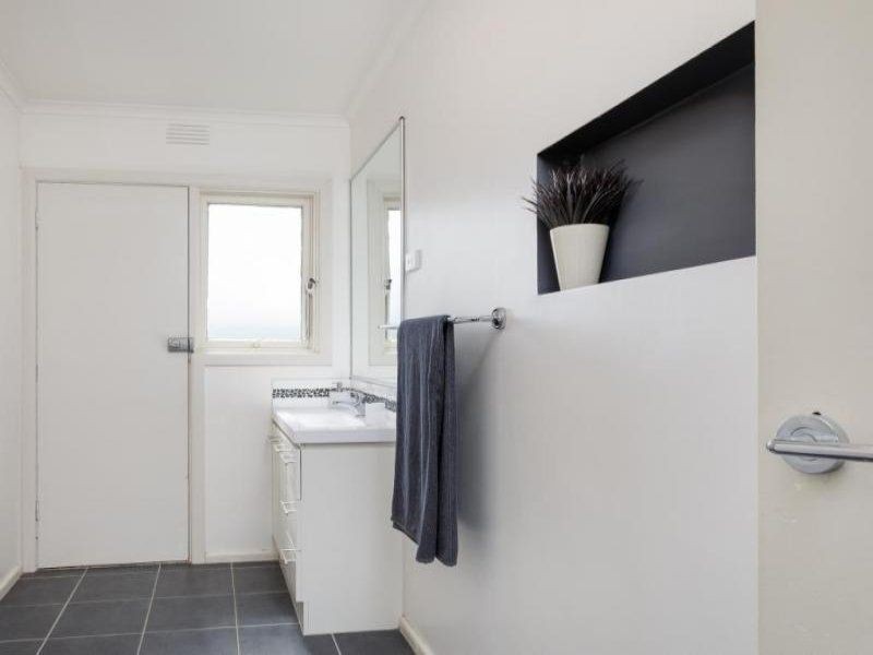 3/23 Olive Grove, Mentone VIC 3194