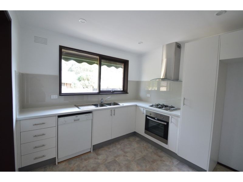 2/7 Green Avenue, Mulgrave VIC 3170