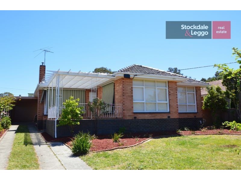 33 Amber Grove, Mount Waverley VIC 3149