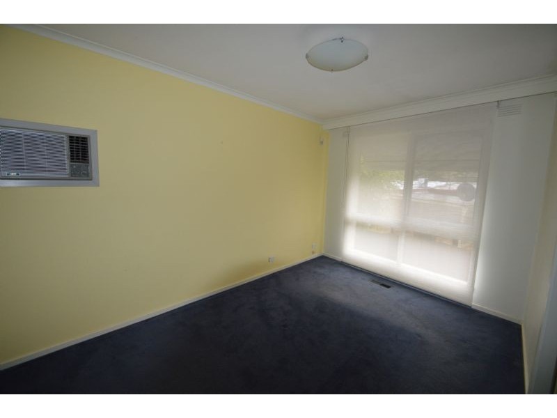 1 Pinewood Drive, Mount Waverley VIC 3149