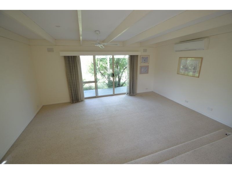 46 Leeds Road, Mount Waverley VIC 3149