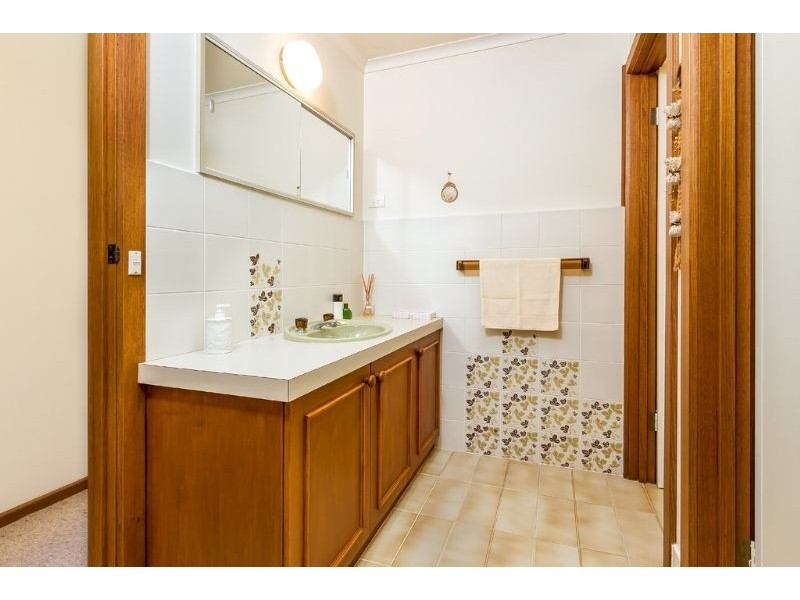 1/31 Glen Court, Glen Waverley VIC 3150