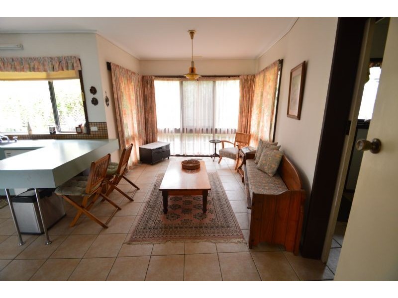 73 Lockhart Road, Ringwood North VIC 3134