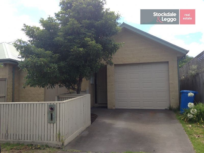30 Lonsdale Avenue, Hampton East VIC 3188