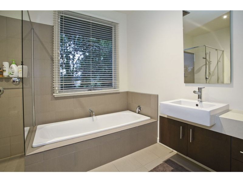 17A Grenfell Road, Mount Waverley VIC 3149