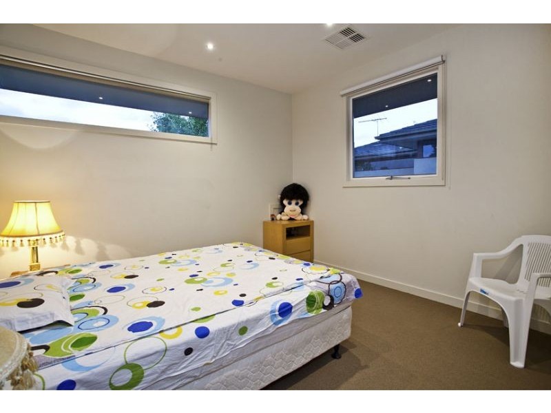17A Grenfell Road, Mount Waverley VIC 3149