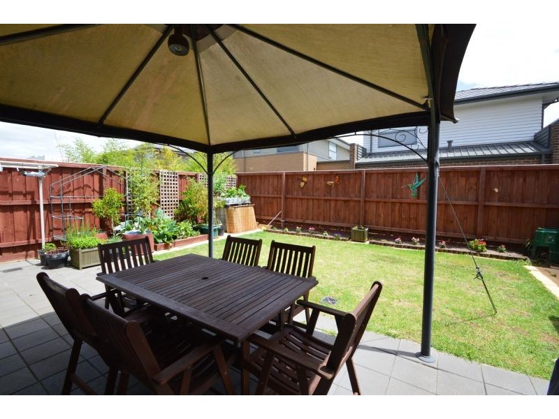 7 Tivoli Road, Mulgrave VIC 3170