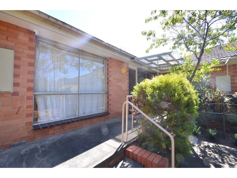 2/27 Grenfell Road, Mount Waverley VIC 3149