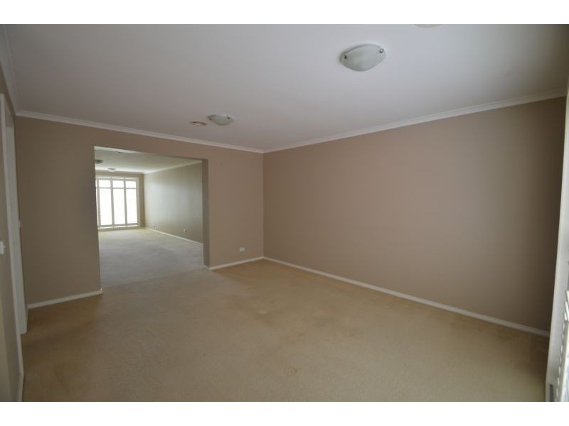 1/6 -8 Canterbury Close, Rowville VIC 3178