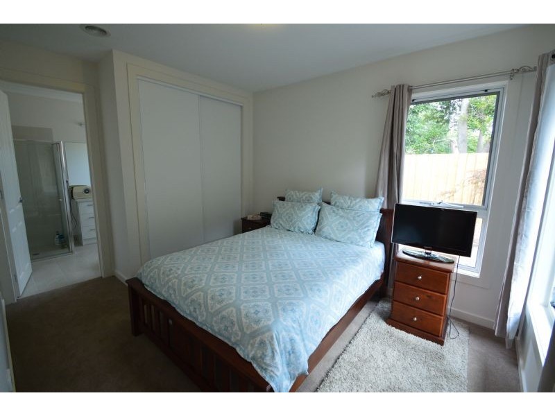 32 Marsham Road, Mount Waverley VIC 3149