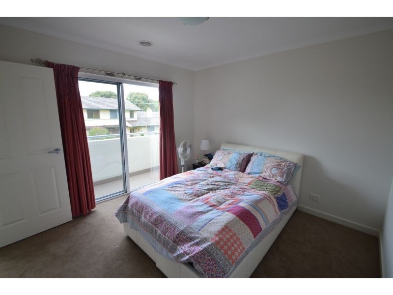 32 Marsham Road, Mount Waverley VIC 3149