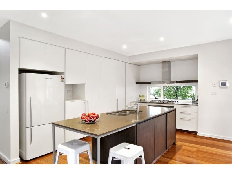 32 Beaconsfield Road, Mulgrave VIC 3170