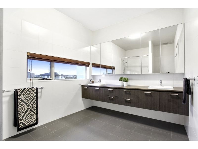 32 Beaconsfield Road, Mulgrave VIC 3170