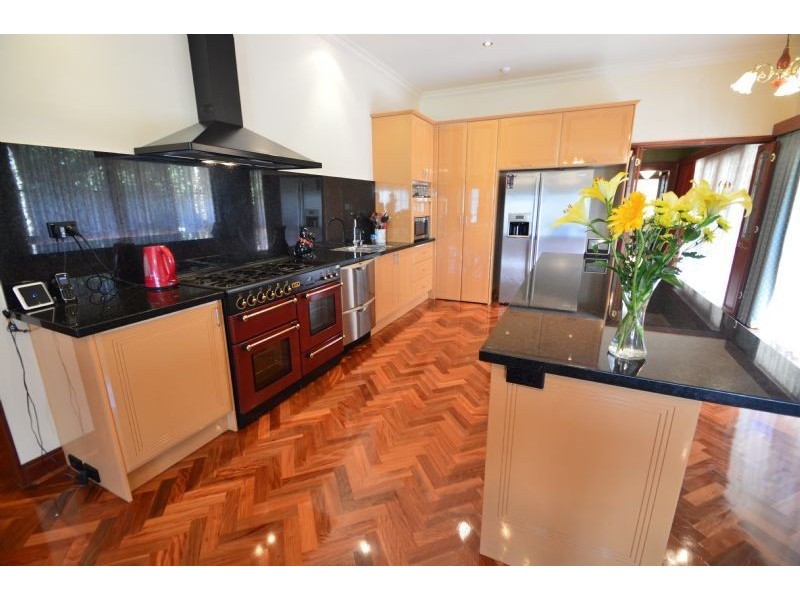 118 Renou Road, Wantirna South VIC 3152