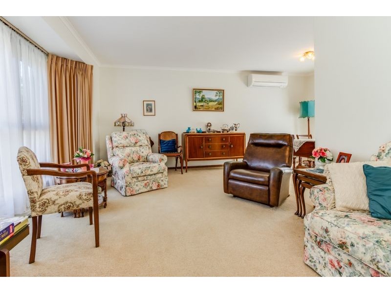 2/13 Roberts Street, Glen Waverley VIC 3150