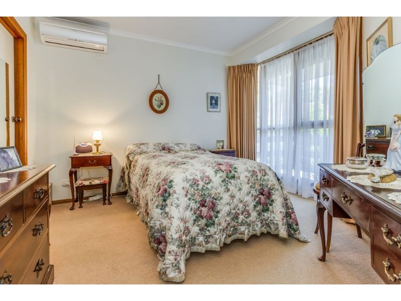 2/13 Roberts Street, Glen Waverley VIC 3150