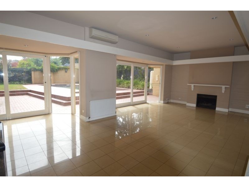 54 Fellows Street, Kew VIC 3101