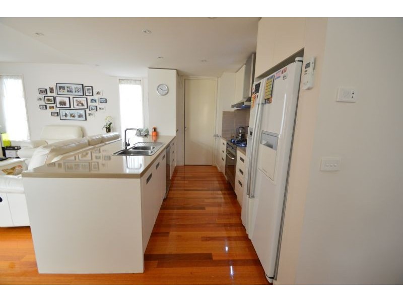 5 Cinnabar Avenue, Mount Waverley VIC 3149