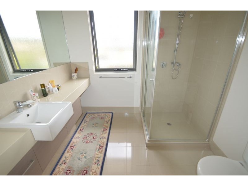 5 Cinnabar Avenue, Mount Waverley VIC 3149