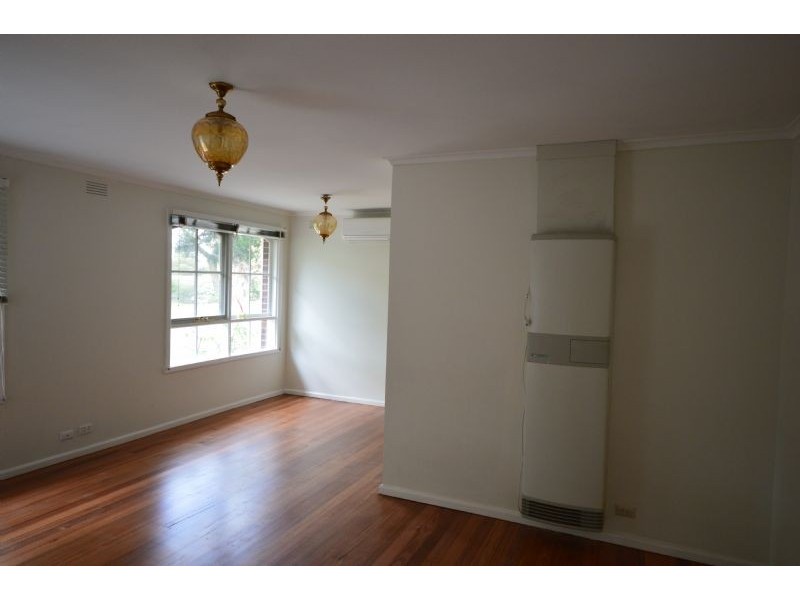 2/851 High Street Road, Glen Waverley VIC 3150