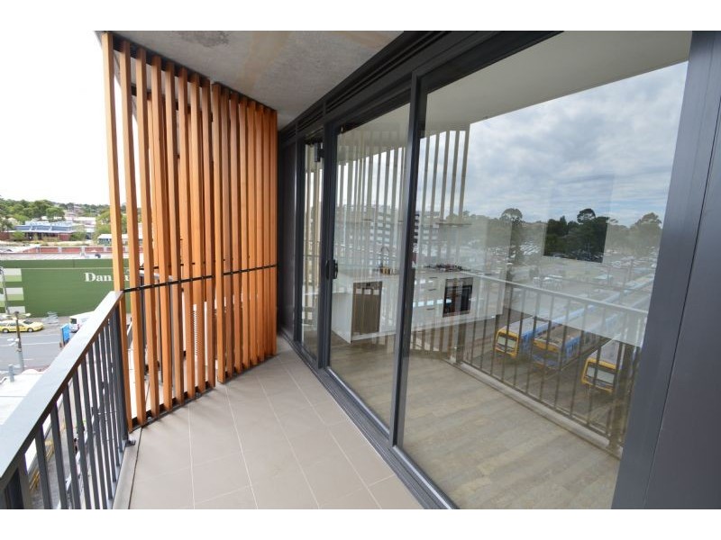 810/39-55 Kingsway, Glen Waverley VIC 3150