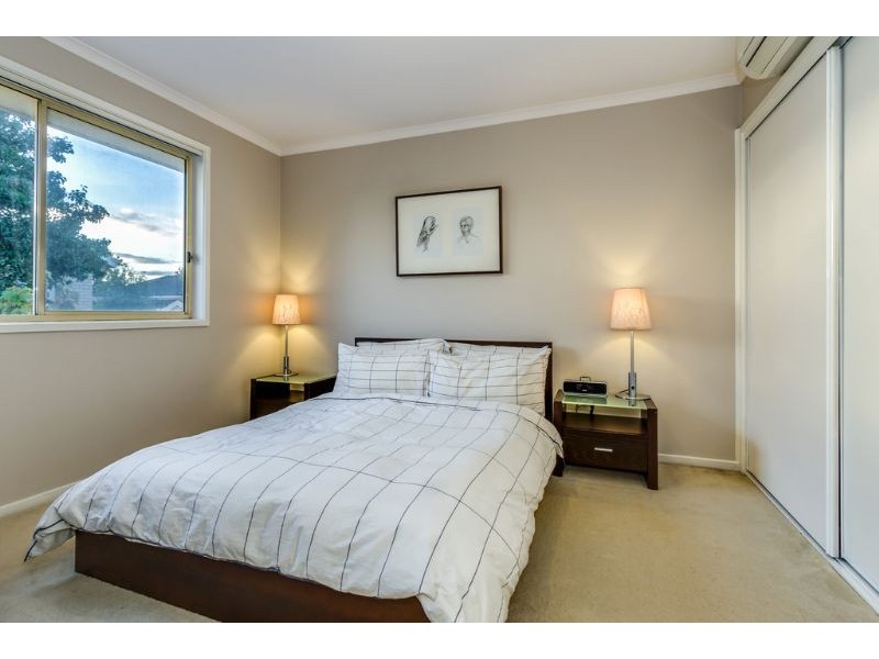 27 Gateway Close, Chadstone VIC 3148