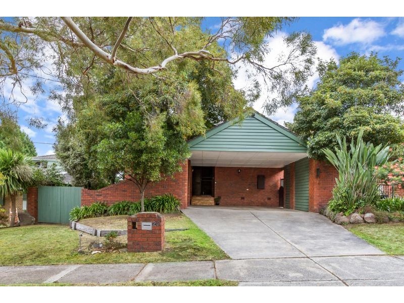 20 Loretta Avenue, Wheelers Hill VIC 3150